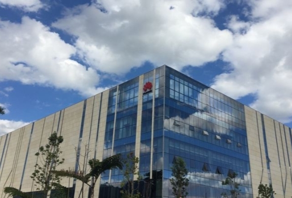 有技術、有未來、值得信賴——華為玉溪云計算數據中心艾克森換熱機組案例